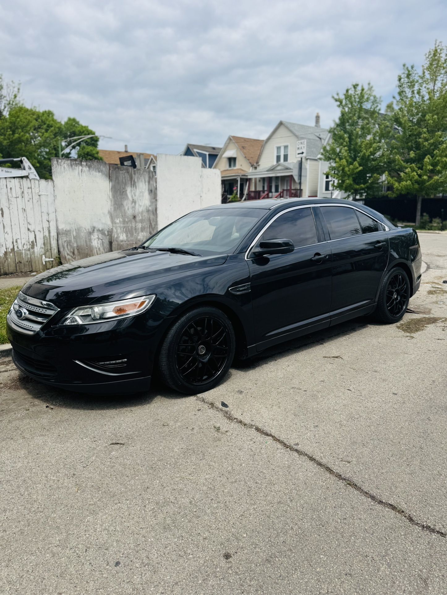 2011 Ford Taurus