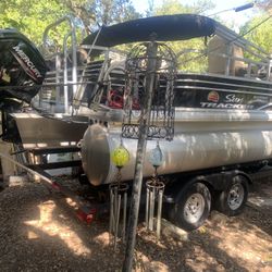 2022 Sun tracker Sport 20 DLX