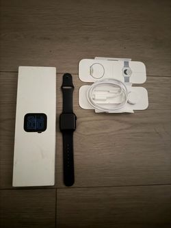 Apple Watch se 3 40mm midnight