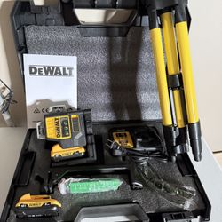 Brand New! Self-Leveling 360° Green Beam Laser Level Kit 