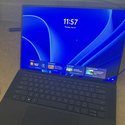 NEW CONDITION DELL XPS 15 9500 1TB SSD 32GB RAM 15.6in 