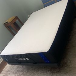 Queen Size Nectar Classic 12” Memory Foam  Mattress And Adjustable Platform  Base