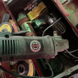 Grinders And Accessories 