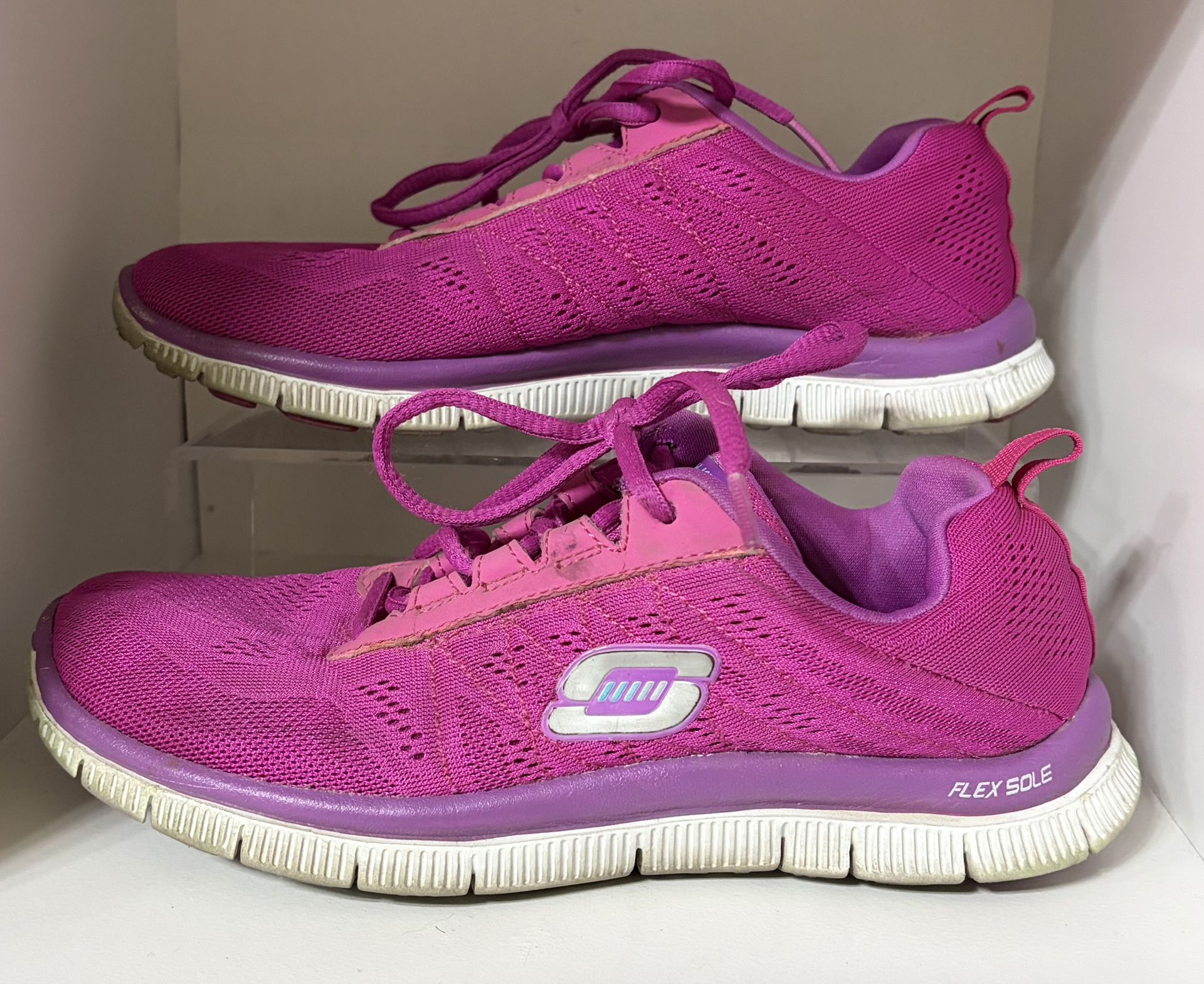 Women’s Skechers