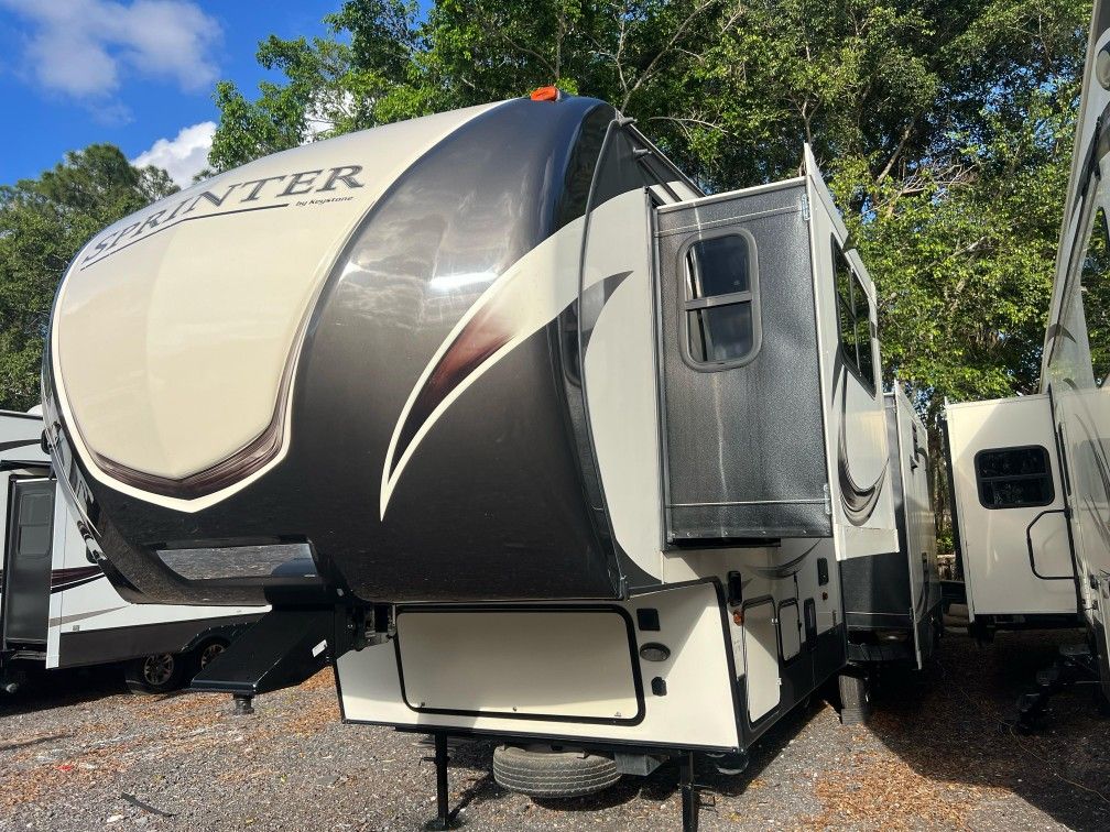 2017 SPRINTER CHALLENGER 34FT