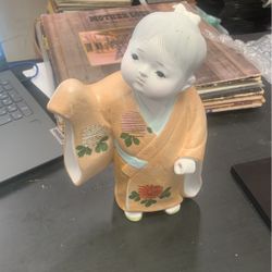 VINTAGE JAPANESE PORCELAIN BISQUE GUMPS HAKATA DOLL FEMALE FIGURINE