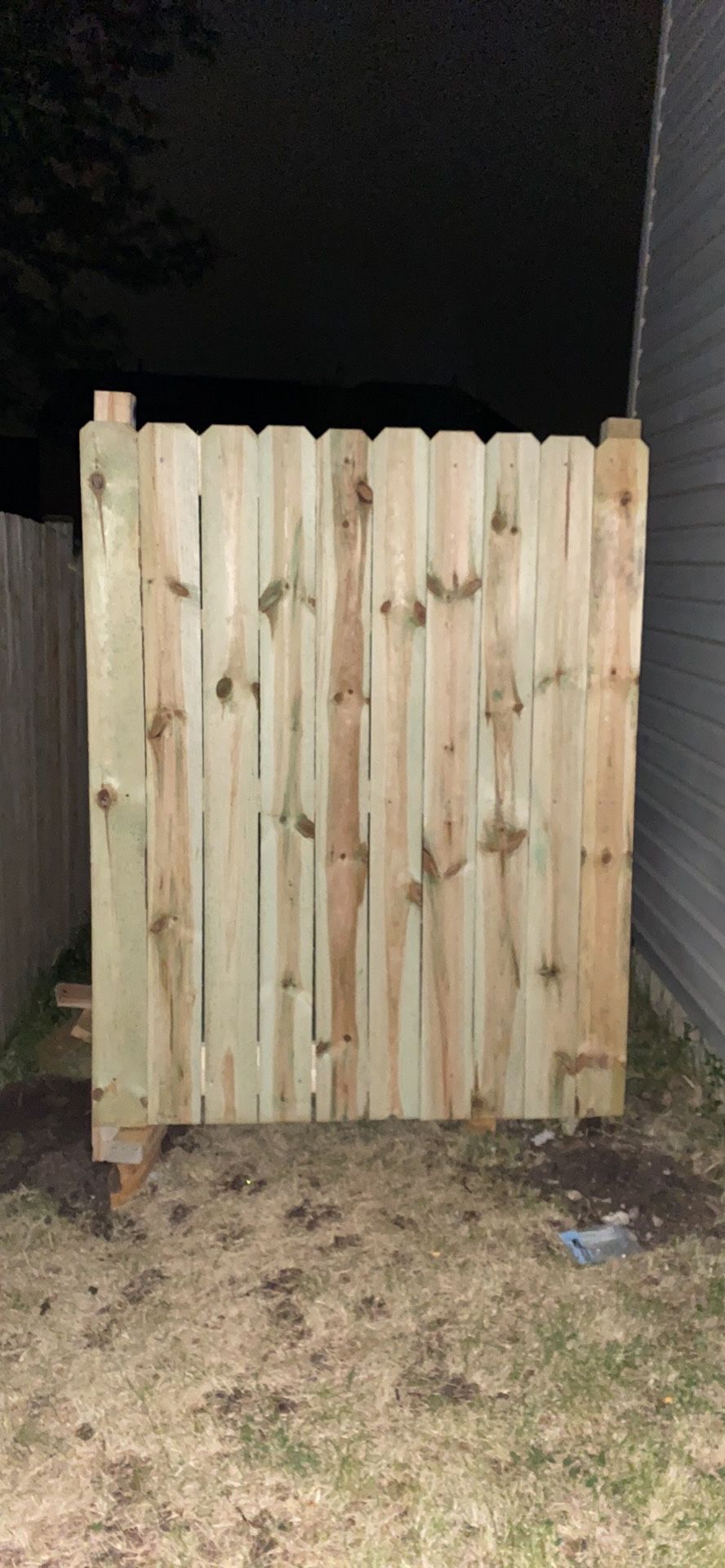 White Wood Privacy Or Picket Fence Panels 8ftx6ft