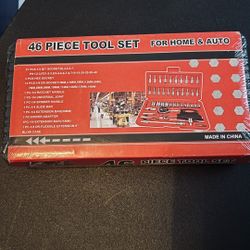 46 Piece Tool Set