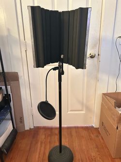 Mic Isolation Shield Stand & Pop Filter