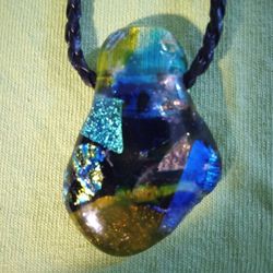 Dichoric Glass Pendant 10