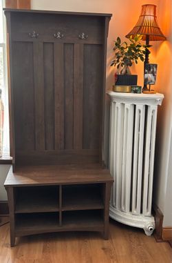 Hall Tree / Entry way organizer