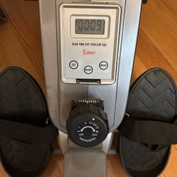 Sunny Brand Rowing Machine 