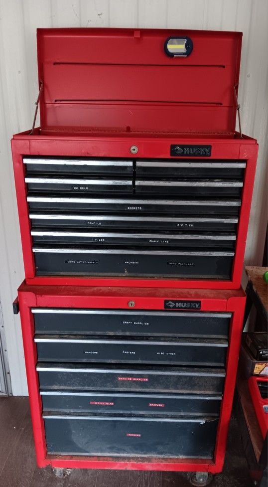 HUSKY TOOL BOX/CHEST
