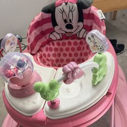 Minnie Mouse Walker