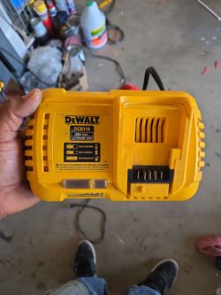 Dewalt fast charger
