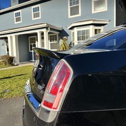 Chrysler 300 BLACK Spoiler