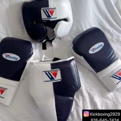 Winning  Boxing Set With Free Hand Wraps. 