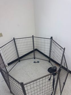 Dog playpen