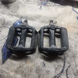 Old School GT 1/2" Plastic Bmx Pedals 