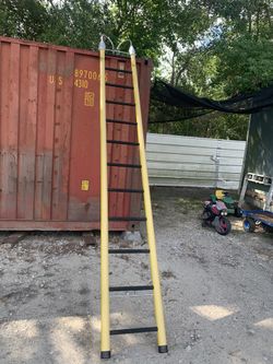 Fiberglass Hook Ladder