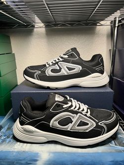 Dior b30 black and white