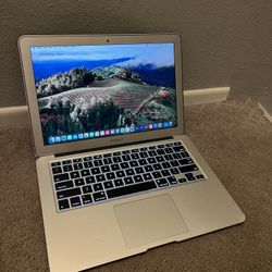MacBook Air 13" i5 |8GB RAM | 128GB SSD | logic, finalcut + Adobe/MS Office best offers
