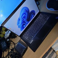 Dell Laptop Touchscreen Intel i7-CPU 32GB Ram 512GB NVMe  m.2 SSD 