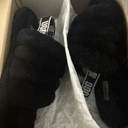 Uggs Slippers 