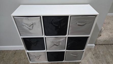 White Storage Organizer with 9 Grey/Black Cubes