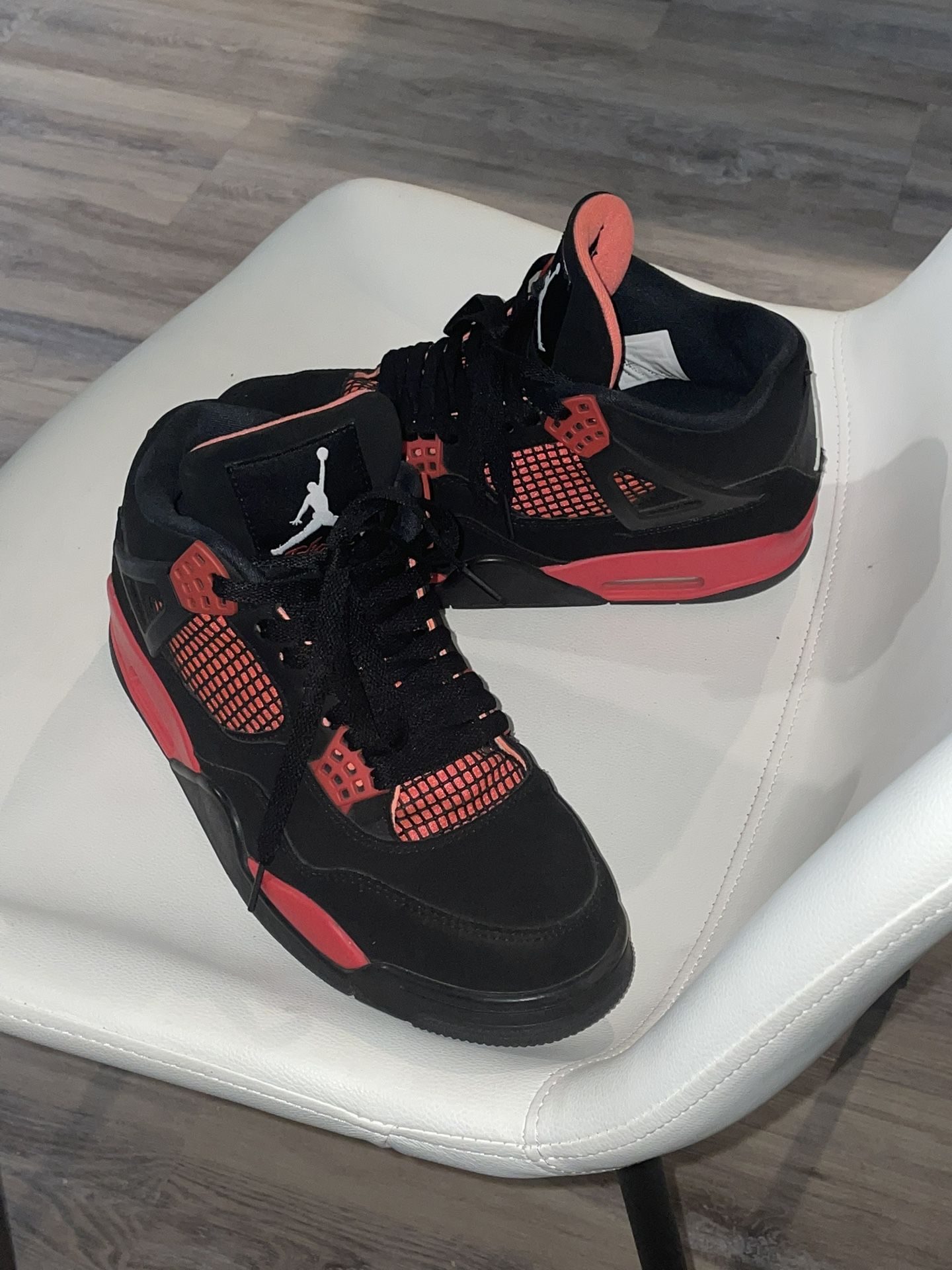Jordan Retro 4