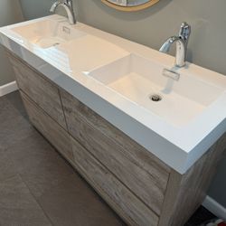 Bathroom Double vanity and Moen Fixtures