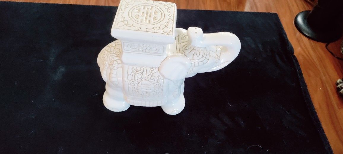 Ceramic Vintage Elephant