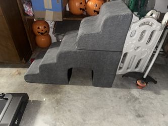 Dog stairs