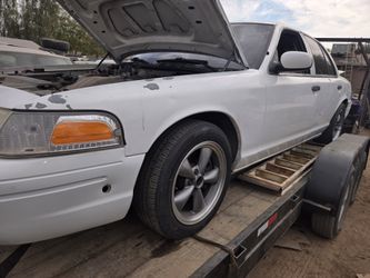 Crown Victoria 2007 Ford Parts