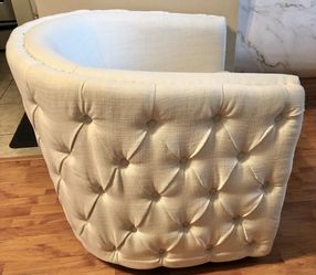 Tommy hilfiger swivel outlet accent chair