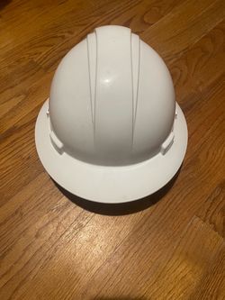 White Hard Hat Safety Helmet