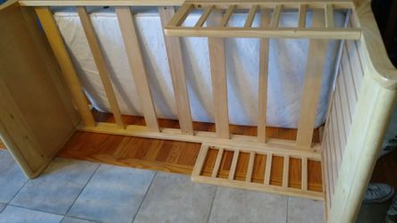 Kid's bed with matress $30