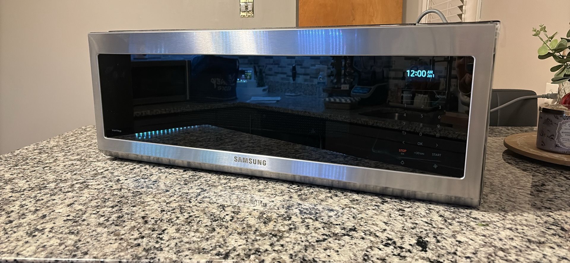 Samsung over range Microwave 