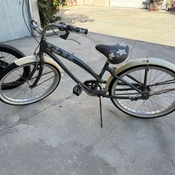 Step Through Beach Cruise For Sale 3 Speed, Aluminum Frame. 