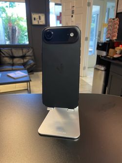 iPhone Air - Unlocked - 256GB