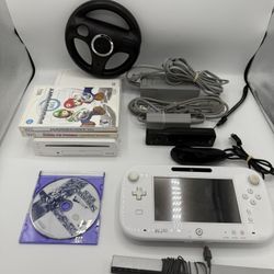 Nintendo Wii U & GamePad Bundle White with Mario Kart Wii Disc Tested Works
