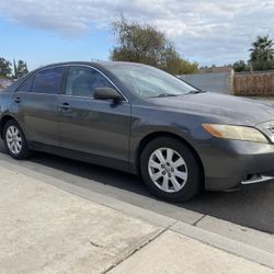 TOYOTA CAMRY CLEAN TITLE 