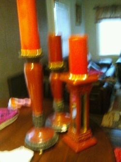 candle. litle. cracke