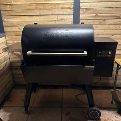 TRAEGER-IRONWOOD 885-Pellet-Grill