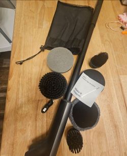 Vaccume clean scrub