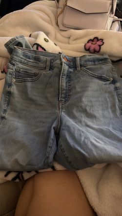 EXPRESS Light Wash Denim Jean Shorts
