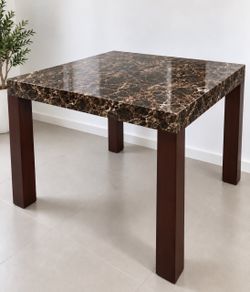 Dining Table 54 x 54 x 39
