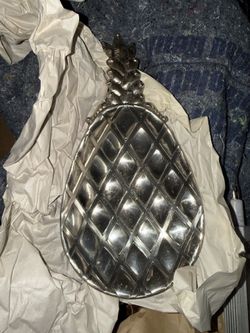Vintage Silvr Pltd. Pineapple Serving Tray