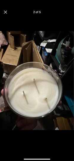 Snowed In Discontinued Rare Candles