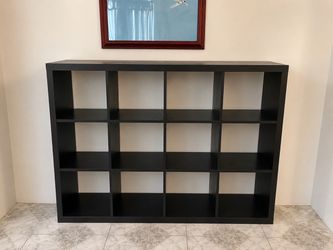 Shelf/storage